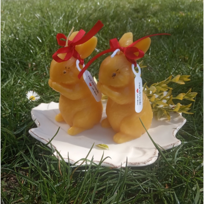 Świeca Zajączek, z wosku pszczelego