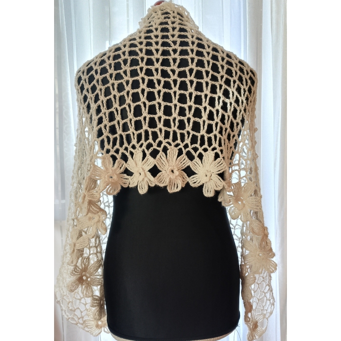 Szal mgiełka z kwiatami