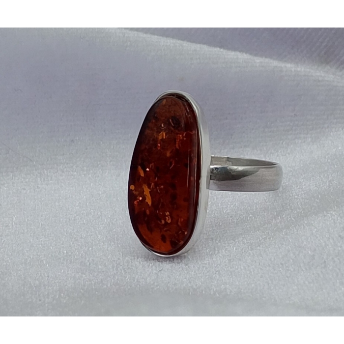 Pierścionek Srebro i Bursztyn roz.21