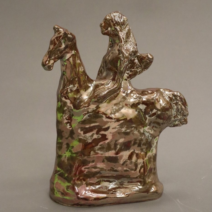 Anioł. Rzeźba ceramiczna