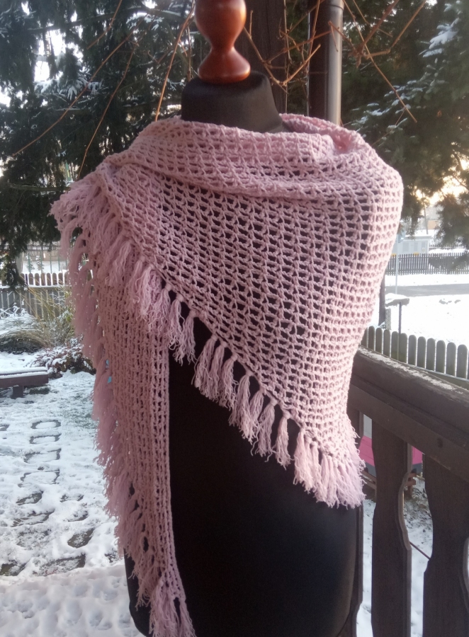 Różowa chusta z bawełną