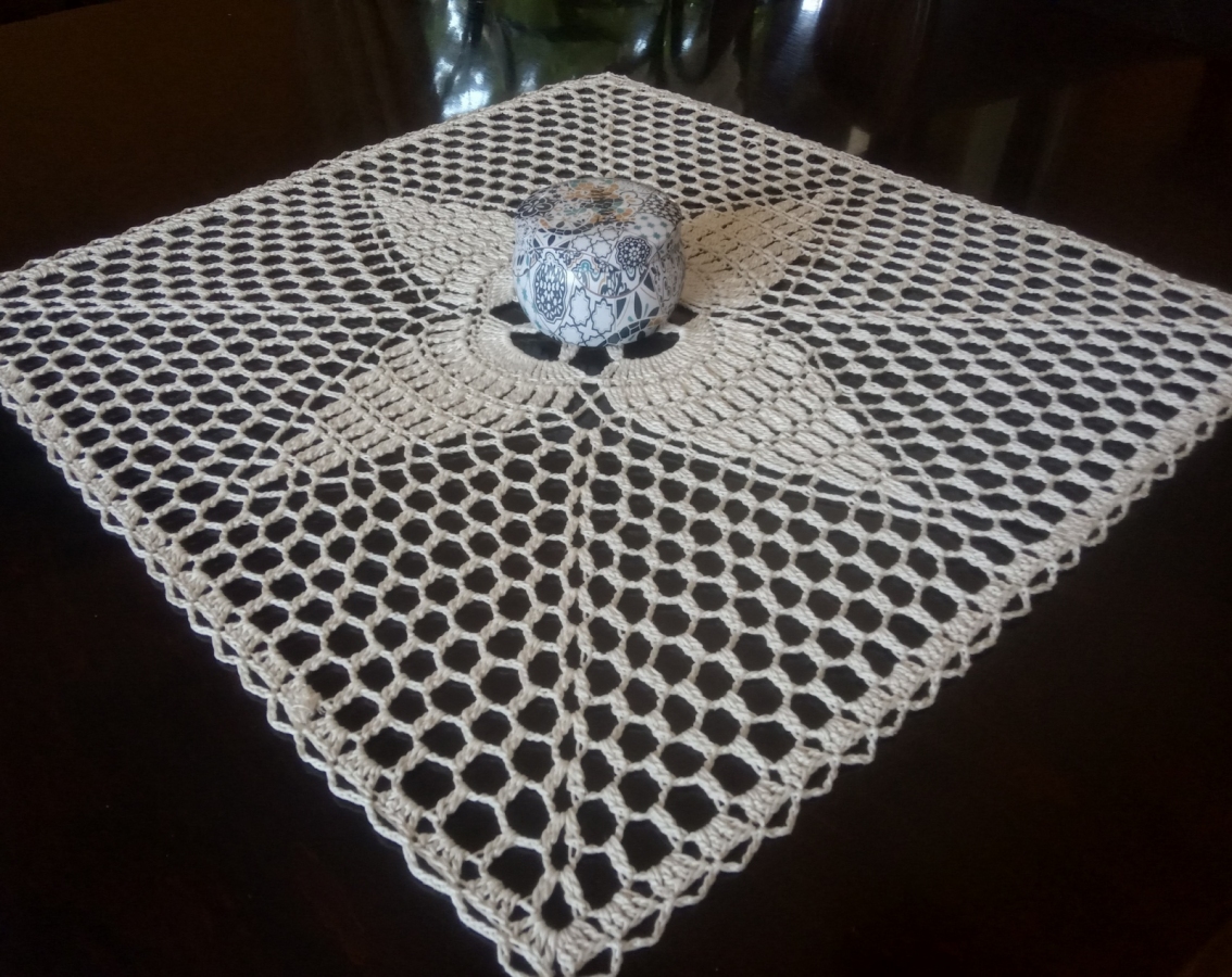 Serwetka kwadrat, ecru