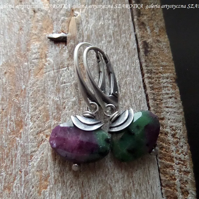 PURPLE-GREEN kolczyki z zoisytu z rubinem i srebra